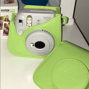NEW Polaroid Camera Instax Mini 9